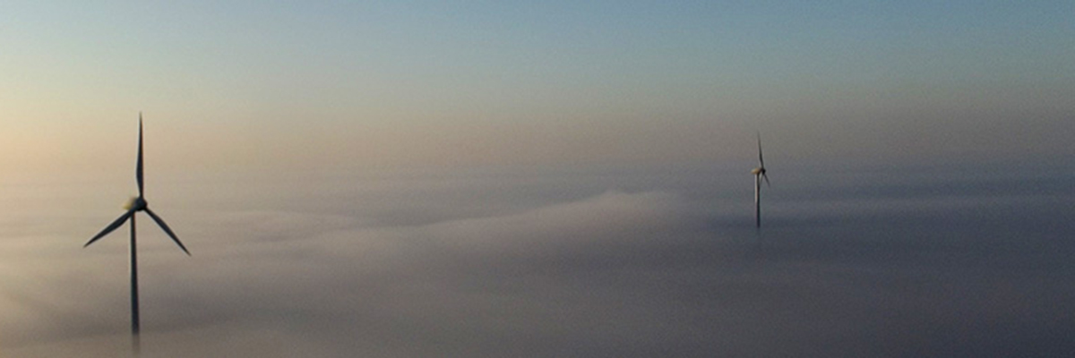 Vol en montgolfière au dessus des nuages Vol en montgolfière au dessus des nuages